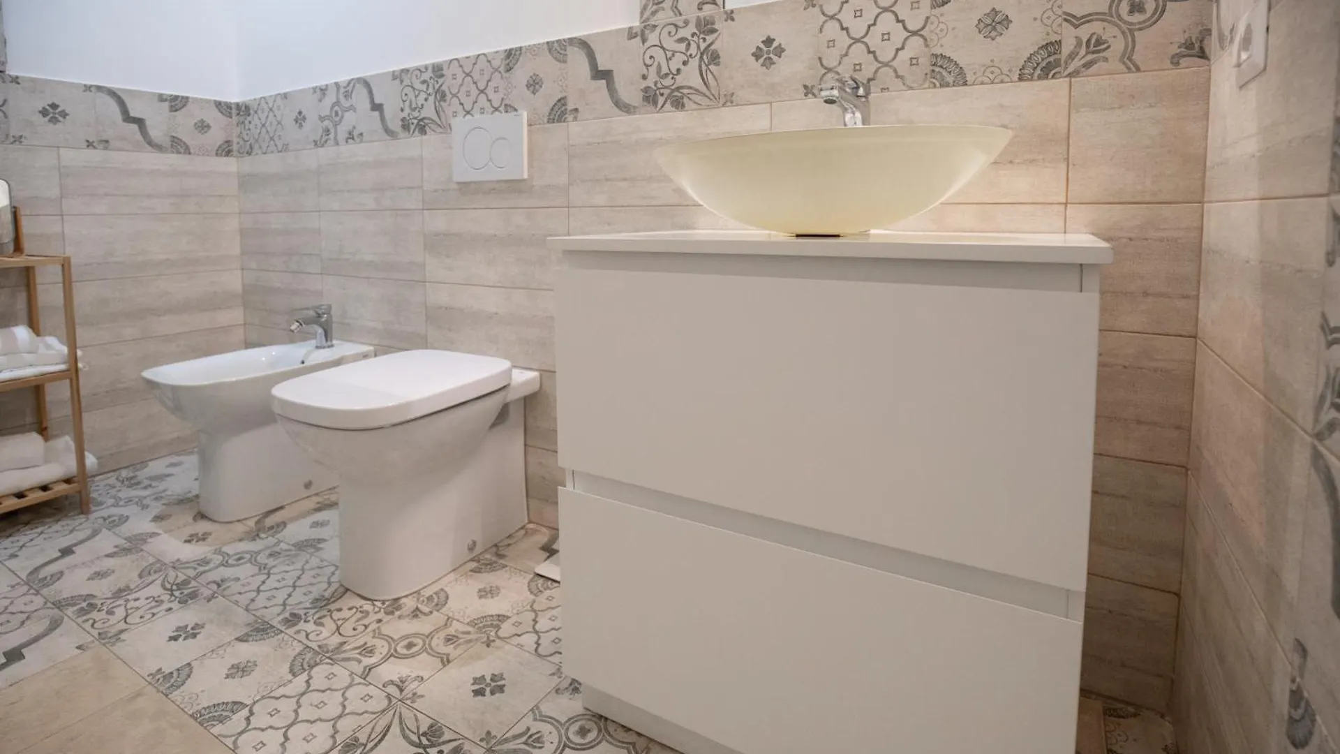 Гостевой дом Catania Over Time - Tourist Rooms