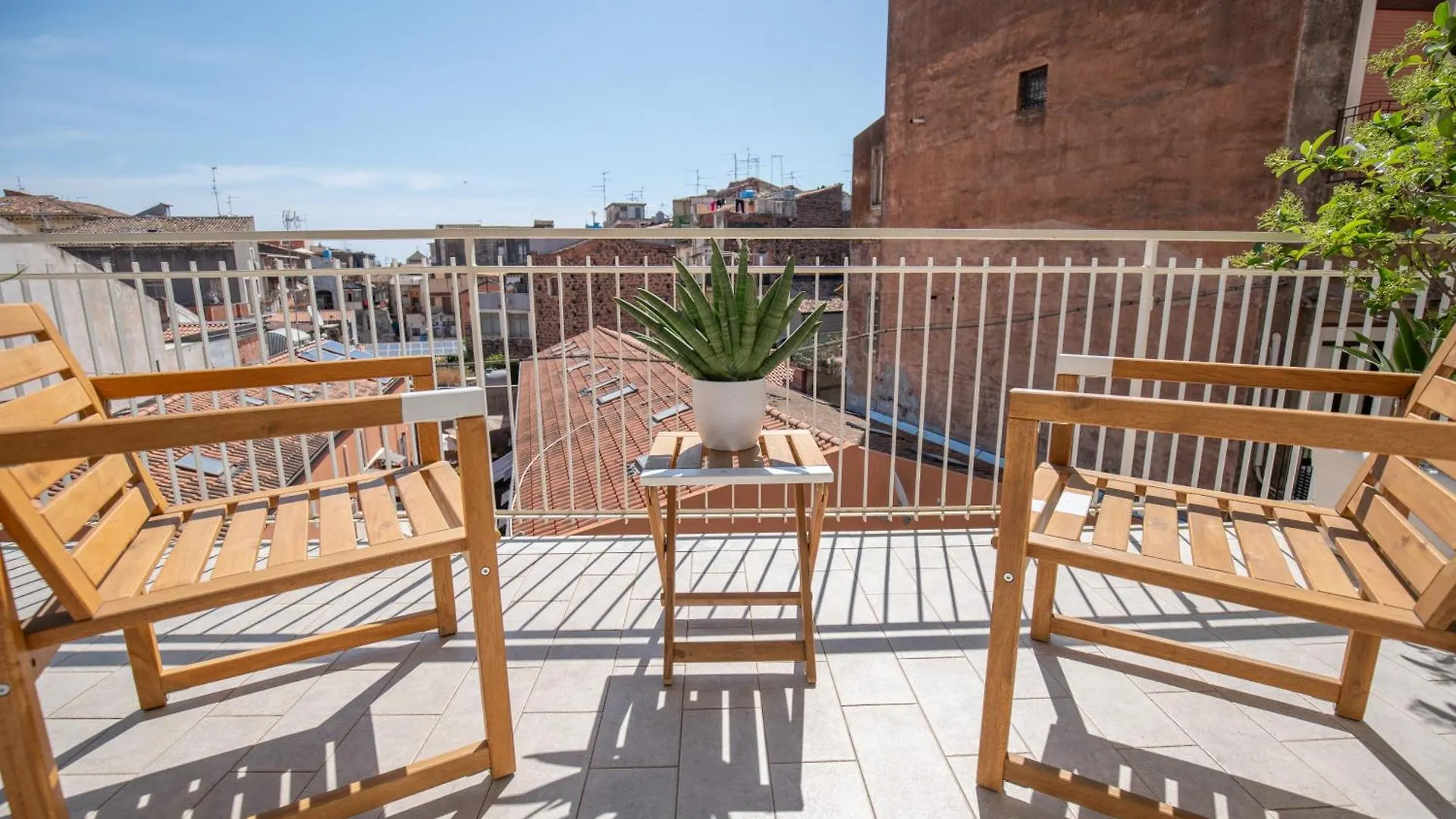 Catania Over Time - Tourist Rooms Penzion
